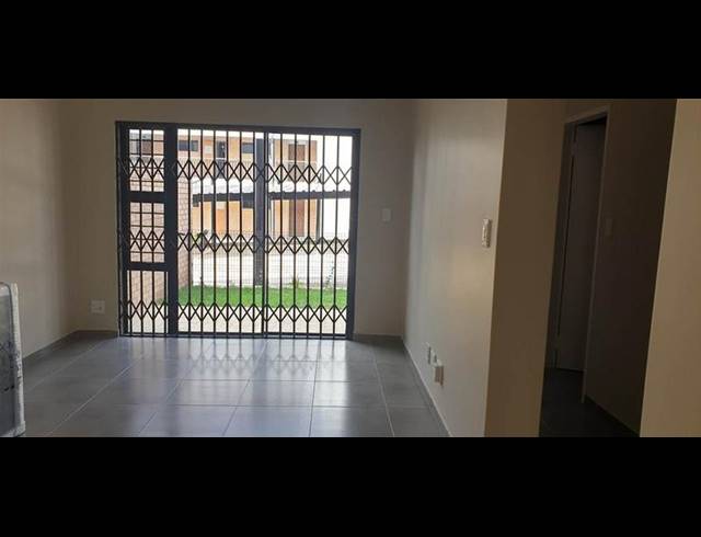 2 BEDROOM PROPERTY TO RENT IN WATERFALL RIDGE